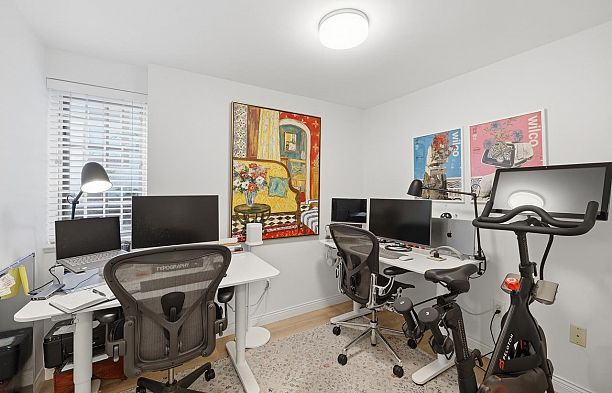 5338 Larch Street Kerrisdale