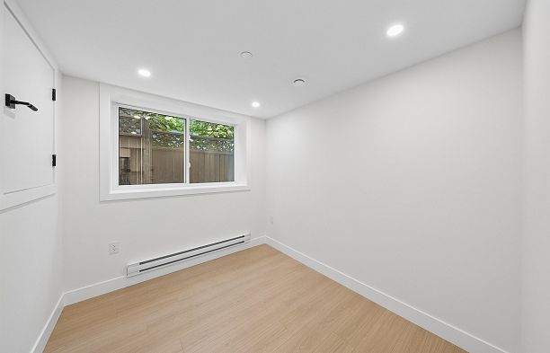 3469 Arbutus Street Arbutus