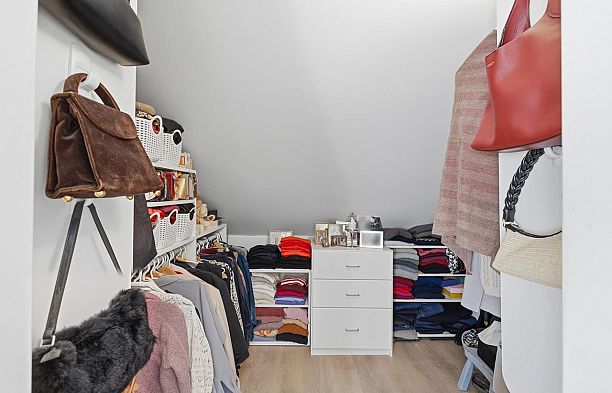 5338 Larch Street Kerrisdale