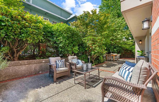 102 2128 W 43rd Avenue Kerrisdale