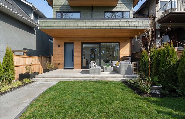1 2755 W 11th Avenue Kitsilano