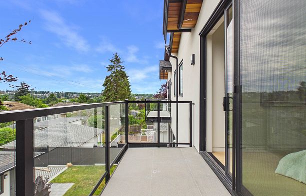 2230 W 21st Avenue Arbutus