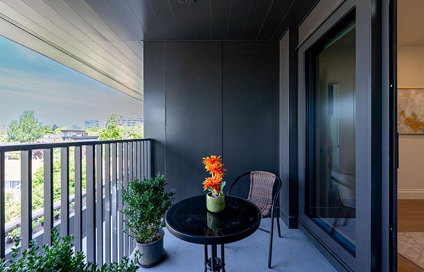 403 2105 W 46th Avenue Kerrisdale