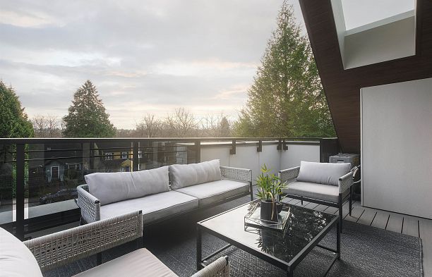 1 2637 W 12th Avenue Kitsilano