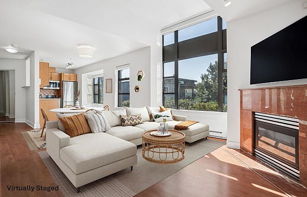 305 2119 Yew Street Kitsilano