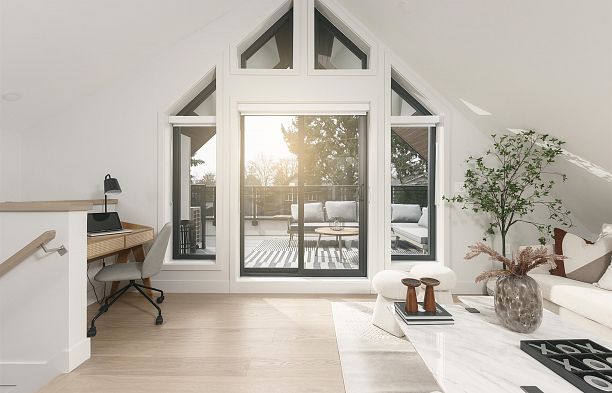 2 2637 W 12th Avenue Kitsilano