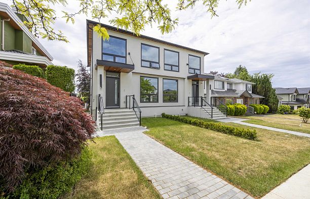 2230 W 21st Avenue Arbutus