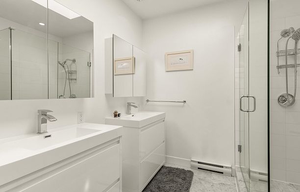 401 4355 W 10th Avenue Point Grey