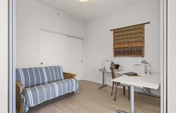 401 4355 W 10th Avenue Point Grey