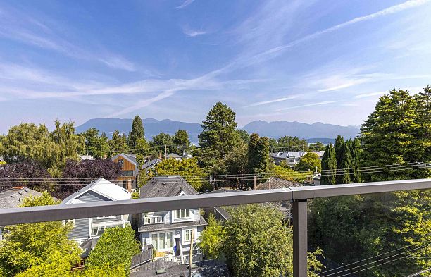 401 4355 W 10th Avenue Point Grey