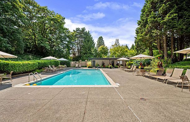 106 4900 Cartier Street Shaughnessy
