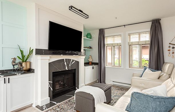 26 3036 W 4 Avenue Kitsilano