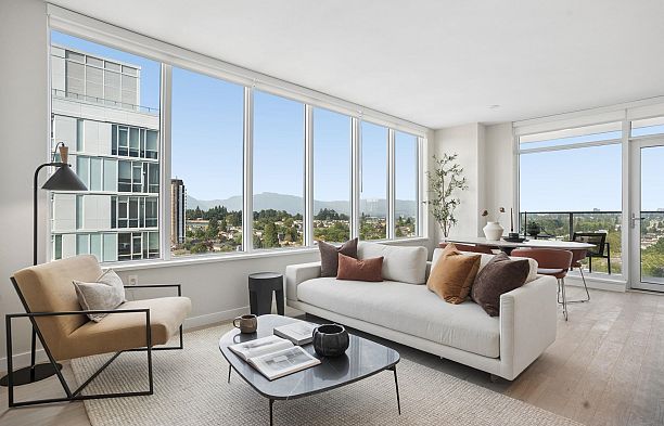 1203 485 W 42 Avenue Oakridge VW