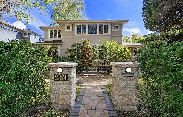 2374 W 35th Avenue Quilchena