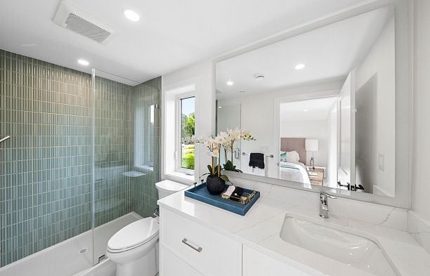 3471 Arbutus Street Arbutus