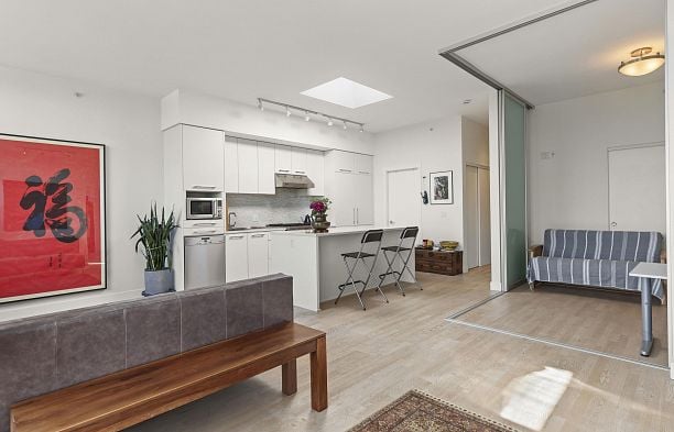 401 4355 W 10th Avenue Point Grey