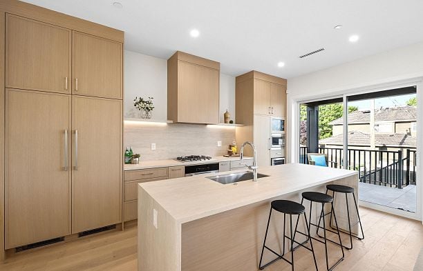 3471 Arbutus Street Arbutus
