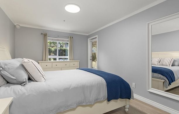 103 2121 W 5th Avenue Kitsilano