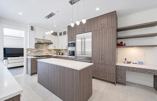 2374 W 35th Avenue Quilchena