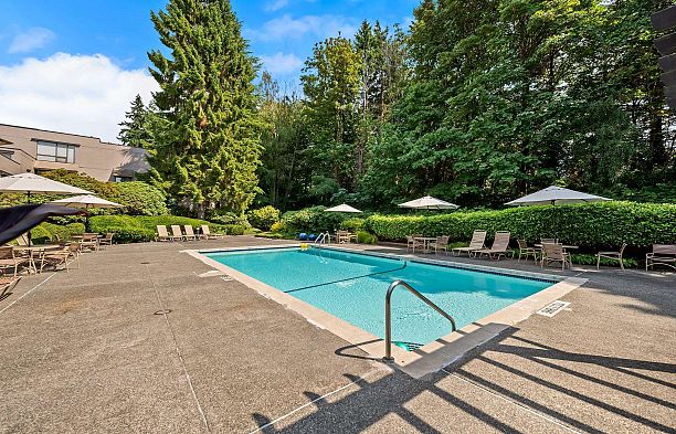 106 4900 Cartier Street Shaughnessy
