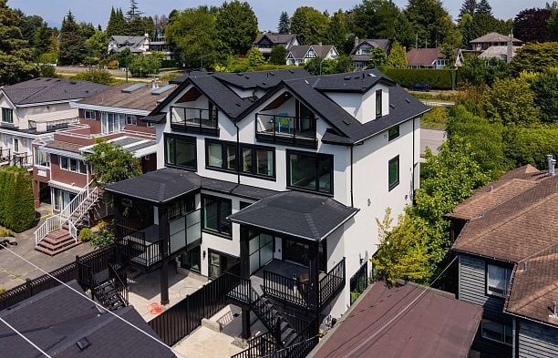 3471 Arbutus Street Arbutus