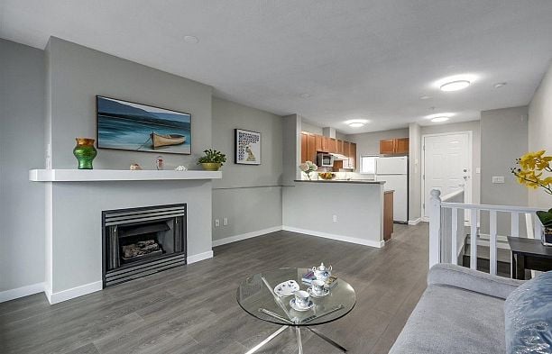 404 3727 W 10th Avenue Point Grey