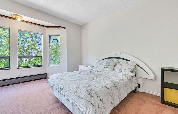 2718 W 19th Avenue Arbutus