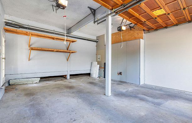 2718 W 19th Avenue Arbutus