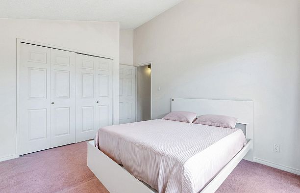 2718 W 19th Avenue Arbutus