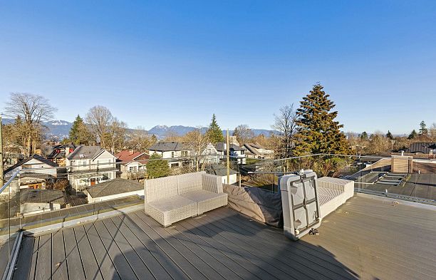4437 W 13th Avenue Point Grey