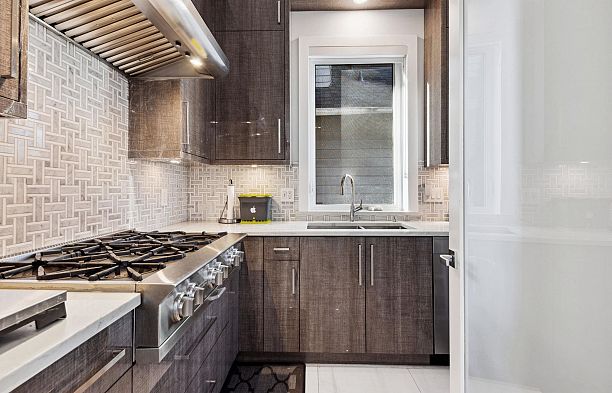 4437 W 13th Avenue Point Grey