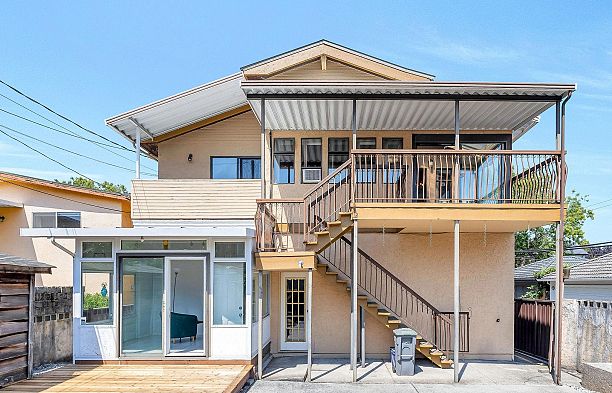 2718 W 19th Avenue Arbutus