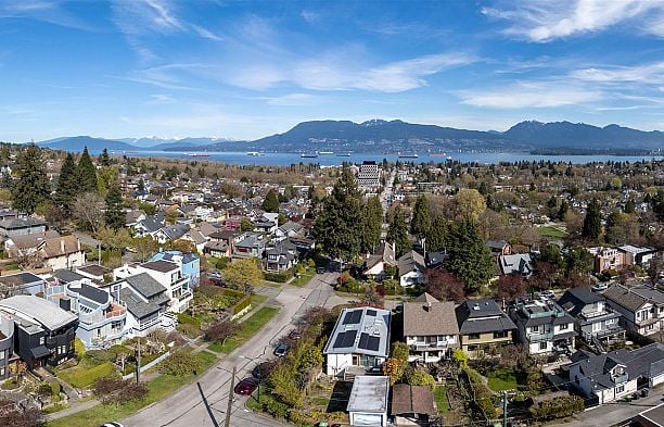 3043 Alma Street Point Grey