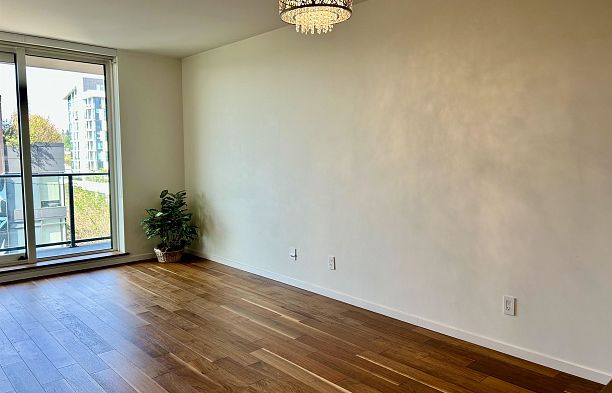 1003 8588 Cornish Street S.W. Marine
