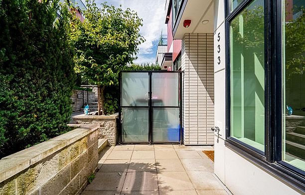 533 W 29th Avenue Cambie