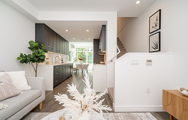 533 W 29th Avenue Cambie