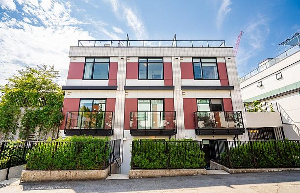 533 W 29th Avenue Cambie