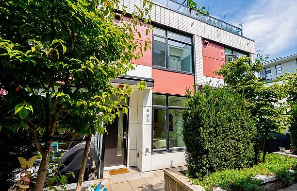 533 W 29th Avenue Cambie