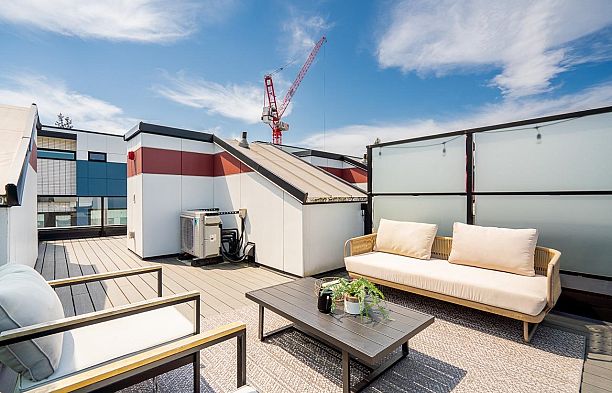 533 W 29th Avenue Cambie