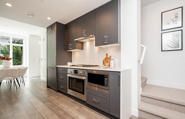 533 W 29th Avenue Cambie
