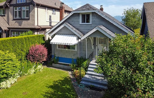 3149 W King Edward Avenue Dunbar