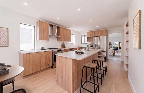 3974 W 10th Avenue Point Grey