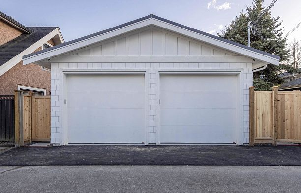 2 3919 W 18th Avenue Dunbar