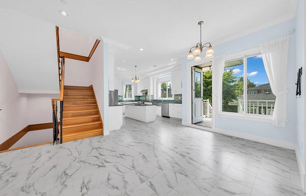 2246 W 22nd Avenue Arbutus