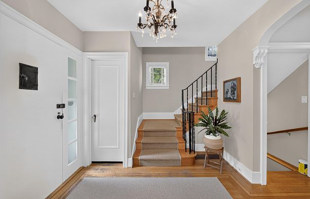 4655 W 6th Avenue Point Grey