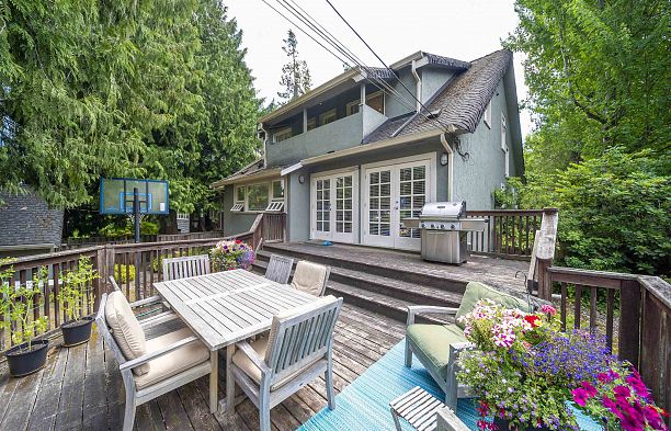 4655 W 6th Avenue Point Grey