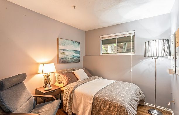 101 3270 W 4th Avenue Kitsilano