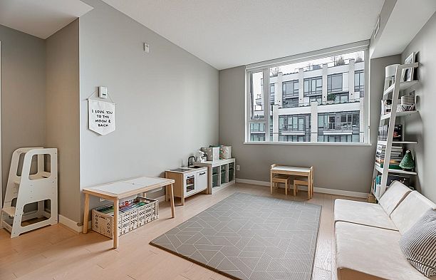 301 505 W 30th Avenue Cambie