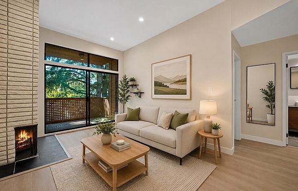 402 2211 W 2nd Avenue Kitsilano