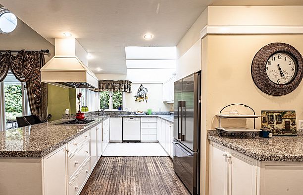 1588 W 29th Avenue Shaughnessy